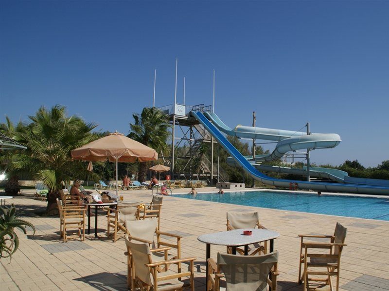 Sam's Lägenhetshotell Faliraki