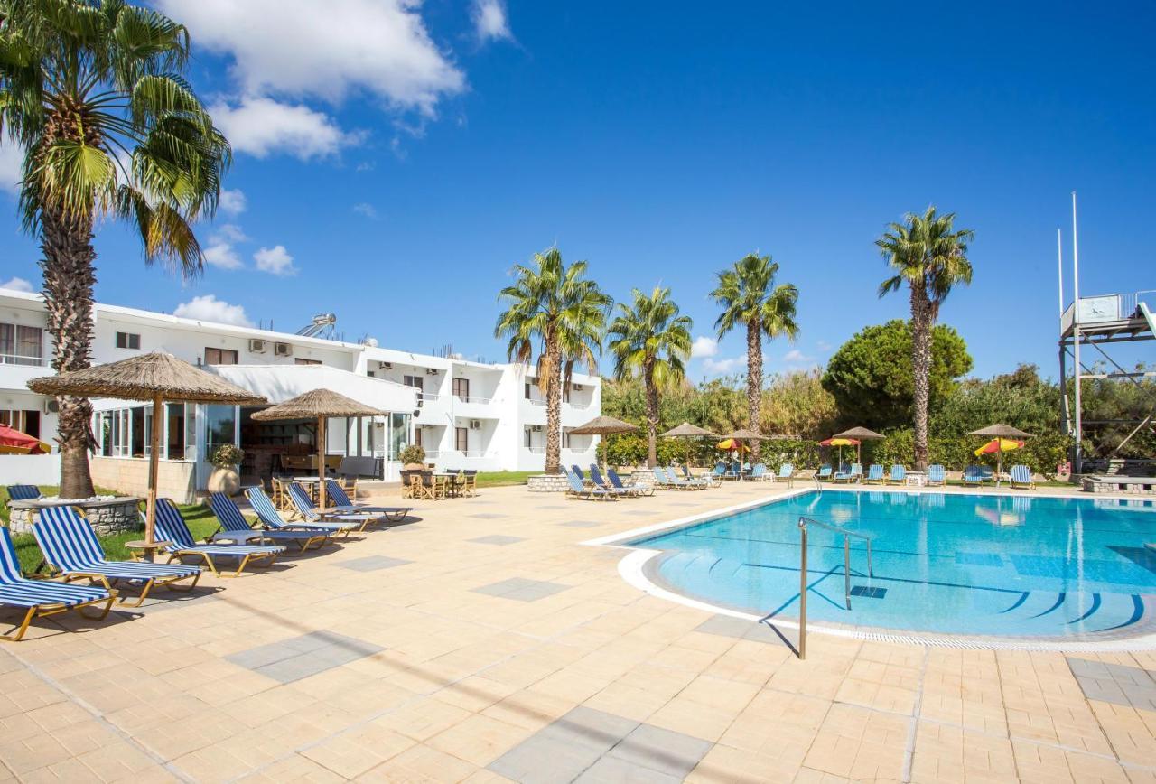 Sam's Aparthotel